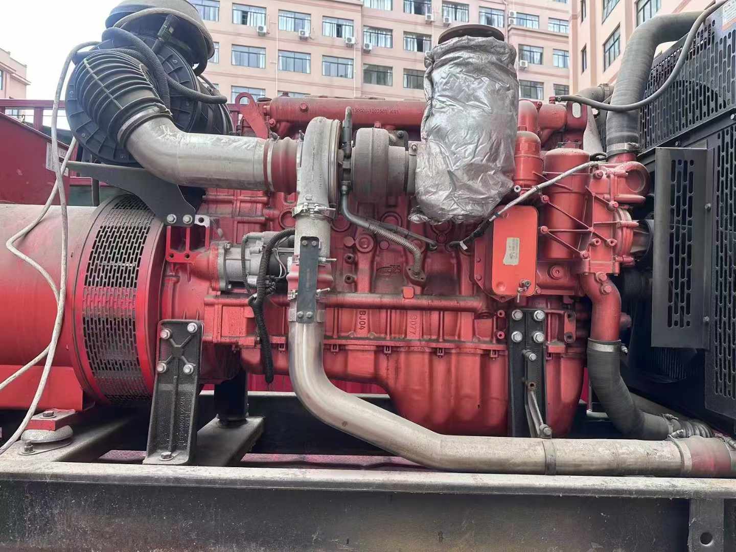 新宁如何选择适合 600kW 柴油发电机组的过载保护器？