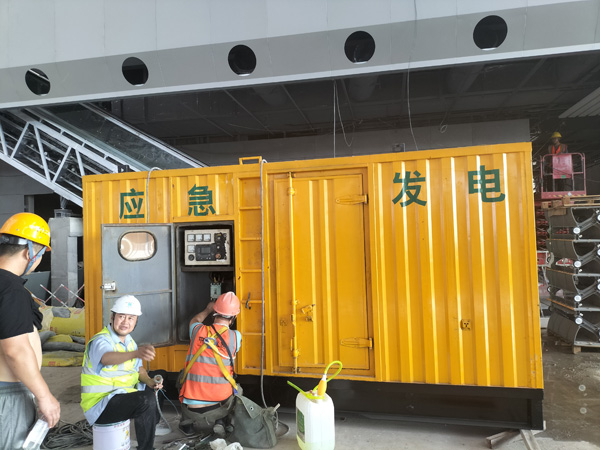 新宁怎样判断空气滤清器是否需要更换？